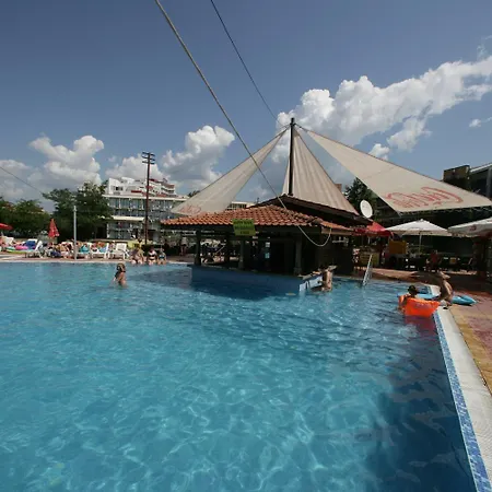Pomorie Sun ساني بيتش