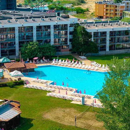 ホテル Pomorie Sun サニービーチ