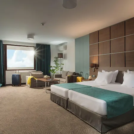 Pomorie Sun Отель 3*