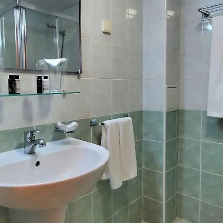 Pomorie Sun Отель 3*