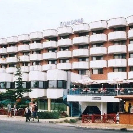 Pomorie Sun ホテル