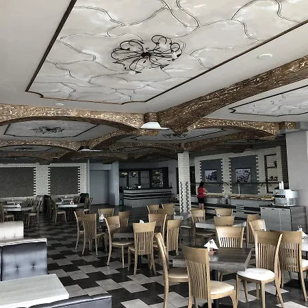 Pomorie Sun ホテル