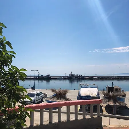 Pomorie Sun ホテル