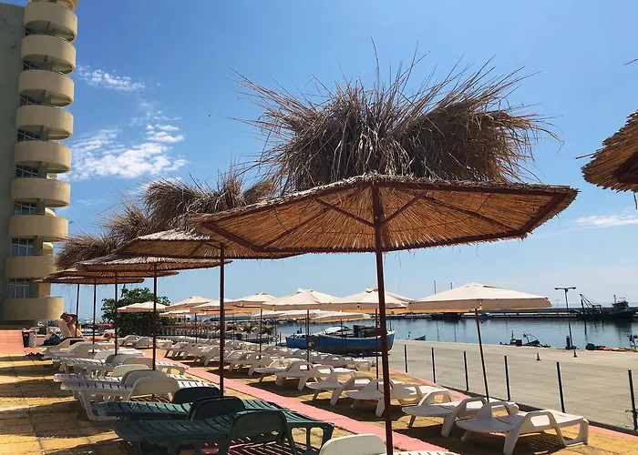 Pomorie Sun Отель 3*